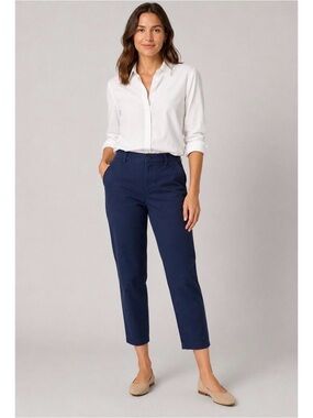 Old Navy High-Wasted Pixie Straight Ankle Pants in Navy (Size 2 Petite)